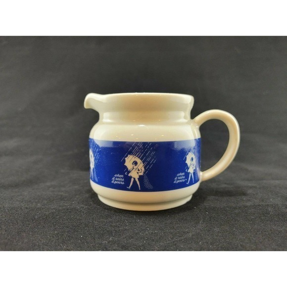 Salt Morton Coffee Mug‎ Rains Pours Girl Cup and Creamer 1968 Vintage Japan - Picture 7 of 12